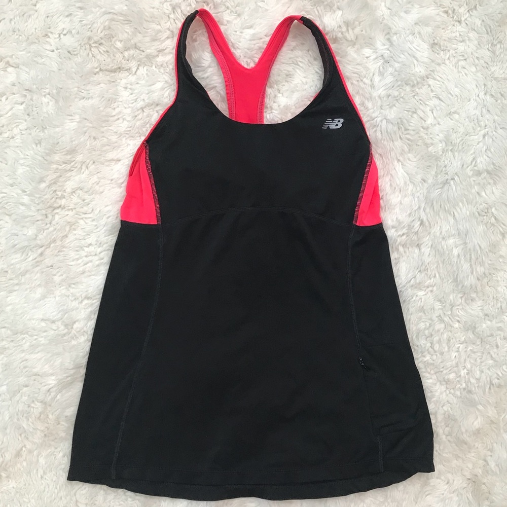 New Balance Athletic top Built in Sports Bra🧡